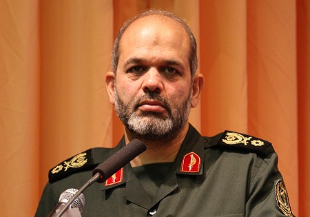 مخالفت با توان موشکی به معنای بازی با کیان و امنیت کشور است