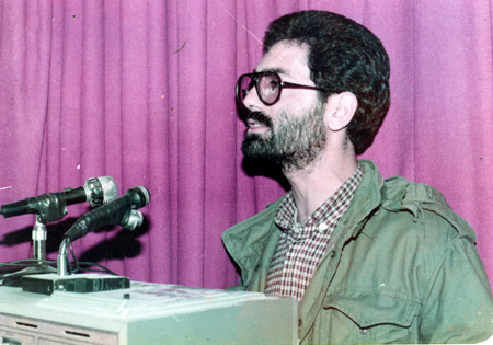 شهادت نامه شهیدی که بعد از خواندن روضه، تیر به گلویش خورد