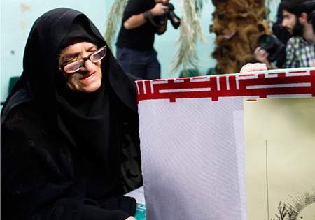 تصاویر/حضور مادر شهید صبوری در معراج شهدای تهران