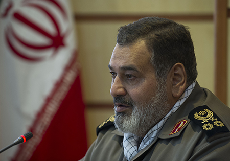 خدمات‌رسانی به رزمندگان تکلیف ما است/ نمایش توان دفاعی ایران در رزمایش موشکی سپاه