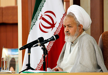 فراجناح بودن در انتخابات دروغی بزرگ است/برخی با مطرح کردن شورای رهبری دنبال فتنه جدیدی هستند