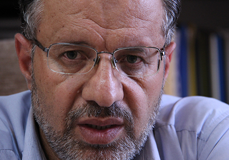 200 شهید گمنام تاکنون از طریق ژنتیک شناسایی شدند/ آمادگی مرکز ژنتیک نور برای شناسایی جانباختگان «منا»