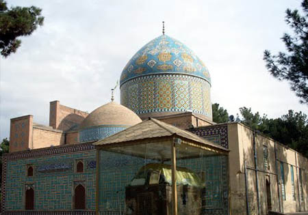 همایش رهروان زینبی در 273 امامزاده کشور برگزار میشود/ اجرای طرح سوگواره بصیرت عاشورایی در 3250 بقعه متبرکه
