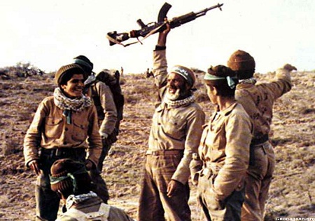 درس آشنایی با دفاع مقدس بهترین ابزار برای مستحکم کردن خاکریزهای دفاعی ملت ایران در جنگ نرم