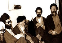 تکثیر اعلامیه توسط آیت‌الله خامنه‌ای+عکس
