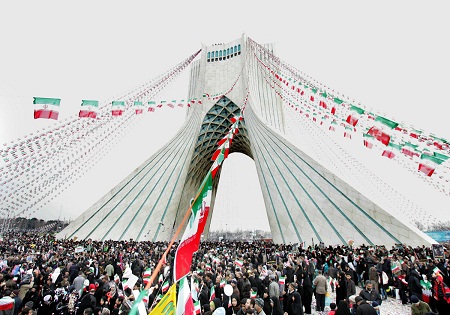 راهپیمایی باشکوه 22 بهمن آغاز شد