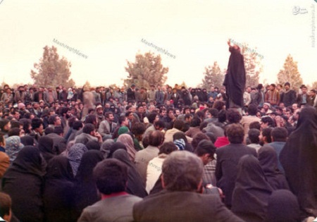 تصاویر کمتر دیده شده از تظاهرات بهمن 57