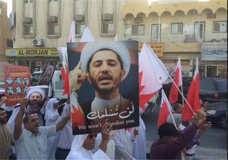 تداوم پافشاری انقلابیون بحرینی برای آزادی شیخ سلمان