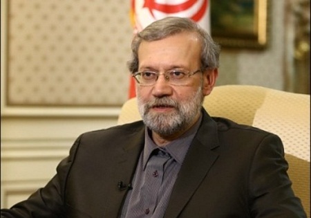 رئیس مجلس شورای اسلامی با خانواده سردار شهید «دل آذر» دیدار کرد