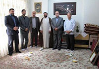 شهرداران مشهد با خانواده شهدا و ایثارگران دیدار کردند