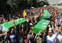 روزهداران مشهدی آلالههای سرخ فاطمی را تا حرم بدرقه کردند
