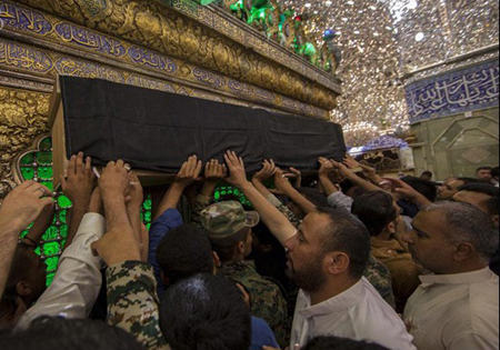 تشییع پیکر مطهر دو شهید گردان حضرت علی اکبر(ع) در کربلا