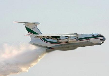 سامانه اطفای حریق هوایی توسط سپاه عملیاتی شد/ ایران تنها کشور دارنده این سامانه در منطقه