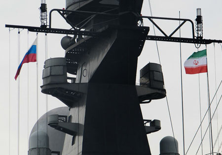 پهلوگیری ناوگروه روسیه در بندر انزلی/ اجرای تمرین مشترک دریایی ایران و سوریه