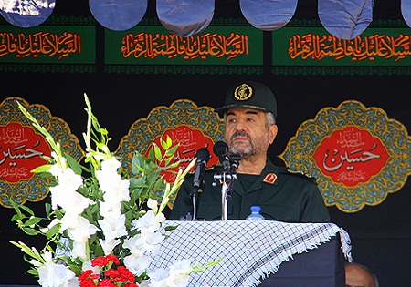 شلیک موشکهای بالستیک پاسخی به یاوه گوییهای دشمنان است/ هراس دشمنان از غرش موشکهای سپاه