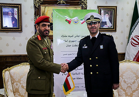 تصاویر/  دوازدهمین اجلاس کمیته مشترک نظامی ایران و عمان