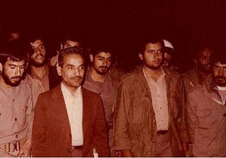 تصویر/ سردار قاسم سلیمانی در کنار شهید رجایی