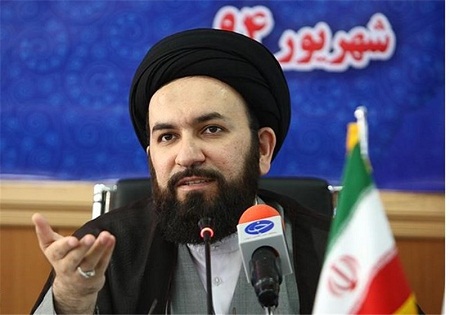 دوره انتخابی قاریان و حافظان ممتاز برای اعزام به مسابقات بین المللی قرآن برگزار میشود