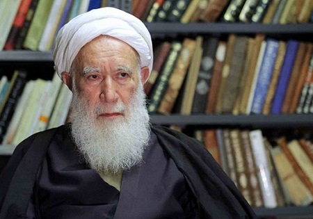 حقتعالی اراده فرموده است که وجود آقای خامنهای را از دیگران متمایز کند
