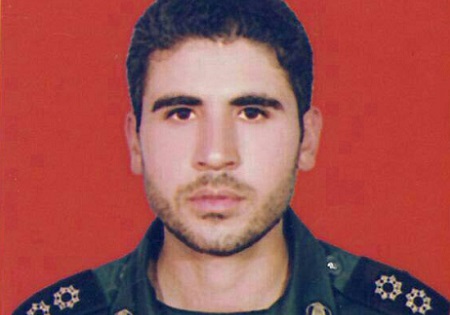 مادرم و پدرم سرتان را بالا بگیرید و بگویید خدایا این امانت را از ما بپذیر