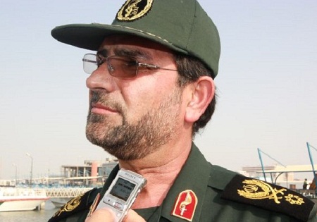 دشمن با نفوذ می خواهد برخی مسئولین را به سمت خود متمایل سازد/در انتخابات گذشته رگه هایی از نفوذ دیده شد