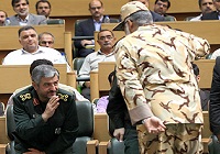 عکس/ احترام نظامی امیر پوردستان به فرمانده سپاه
