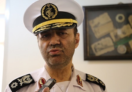 رزمایشهای ارتش و سپاه با قدرت ادامه مییابد/ برای رزمایش از کسی اجازه نمیگیریم