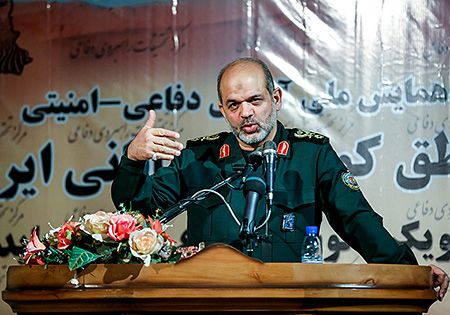 اطلاعات دقیقی از کمک آمریکا به داعش داریم/ برنامه دشمن برای ایجاد ناامنی در سواحل مکران