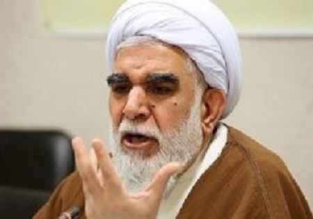توطئه‌‌های دشمنان برای توقف جریان انقلاب اسلامی است