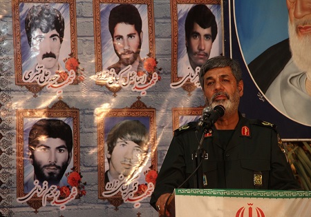 برگزاری یادواره 18 شهید روستای سلطانآباد شیراز