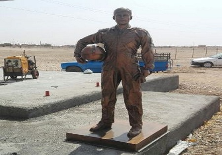 نصب یادمان خلبان شهید چاغروند در روستای جلیزی موسیان