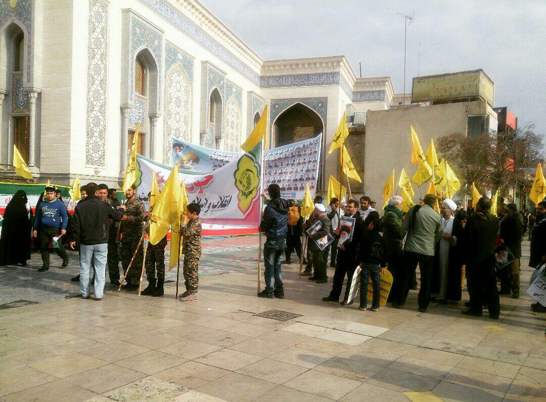 حضور پرشور مردم و مسئولان انقلابی در راهپیمایی یو‌م‌الله 22 بهمن/ ایرانی از تهدید نمی‌ترسد