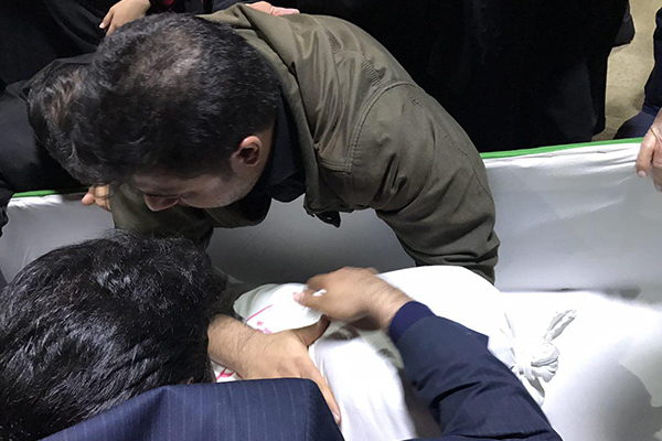 شهید نام نوهاش را برگزید/ مهر «وصیتنامه» سی ساله باز شد شهید نام نوهاش را برگزید/ مهر «وصیتنامه» سی ساله باز شد