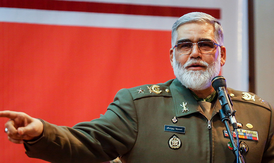 موشکباران محدود بخشی از توان تهاجمی فرزندان ولایت است/ دفاع دیگر به مرزهای جغرافیایی کشور محدود نیست موشکباران محدود بخشی از توان تهاجمی فرزندان ولایت است/ دفاع دیگر به مرزهای جغرافیایی کشور محدود نیست