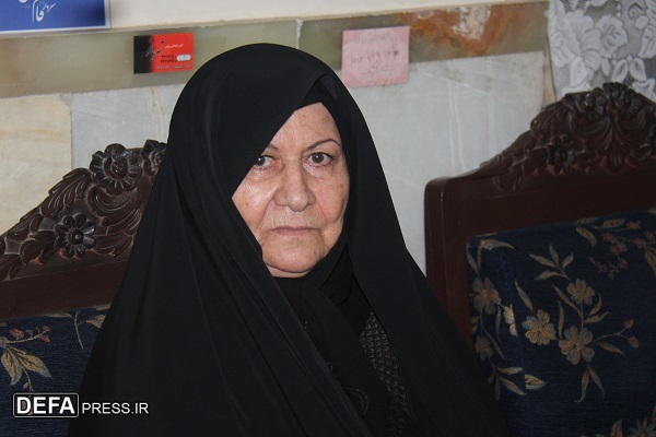 مادر سه شهید: اجازه حضور فرزند دیگرم در جنگ با اسرائیل را خواهم داد