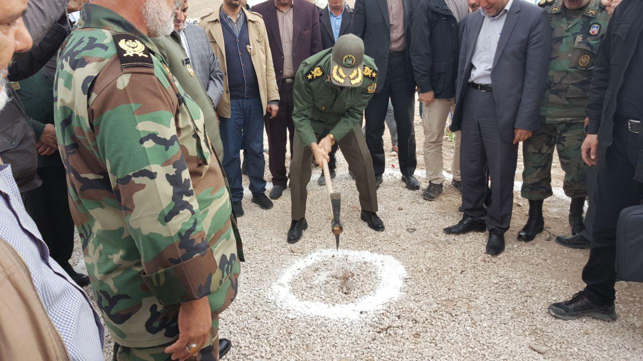 کلنگ ساخت مسجد در محل یادمان شهدای بازیدراز به زمین زده شد کلنگ ساخت مسجد در محل یادمان شهدای بازیدراز به زمین زده شد