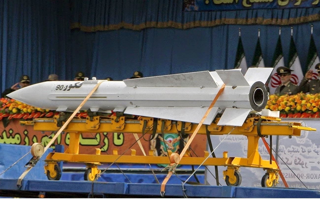 جنگندههای F14 به موشک فکور 90 مجهز شدند جنگندههای F14 به موشک فکور 90 مجهز شدند