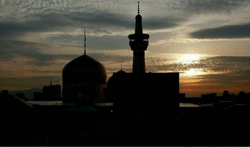 عکس/ آخرین غروب ماه صفر در حرم امام رضا (ع) عکس/ آخرین غروب ماه صفر در حرم امام رضا (ع)