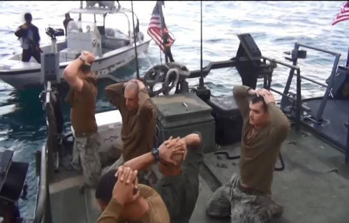 توقیف 2 شناور رزمی آمریکایی در خلیج فارس توسط سپاه/ 10 نظامی آمریکایی در بازداشت تفنگداران ندسا