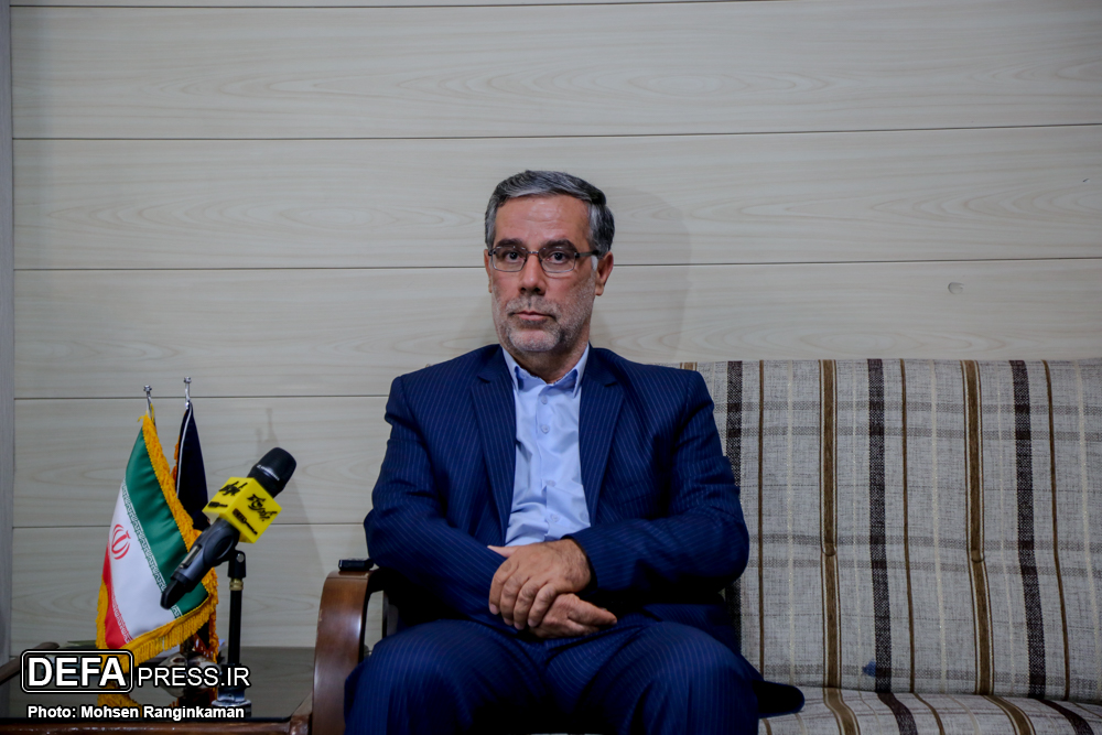 جرقه فعالیت‌های محمد از نمازهایش در کارگاه شروع شد/ تنها یک لباس را سهم خودش از بیت المال می‌دانست