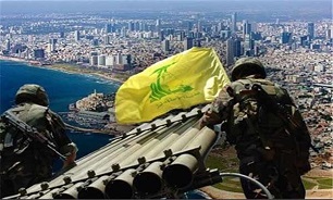 اهتزاز پرچم حزب الله در نزدیکی صهیونیست‌ها آن‌ها را به وحشت انداخت