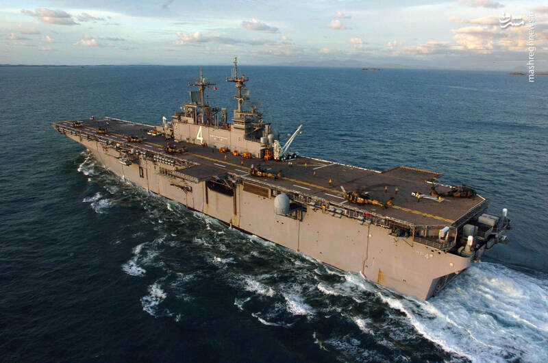 غول نبردهای آبی - خاکی ارتش آمریکا هم حریف سپاه نشد/ راز پیام دروغ USS Boxer به کاخ سفید +عکس و فیلم