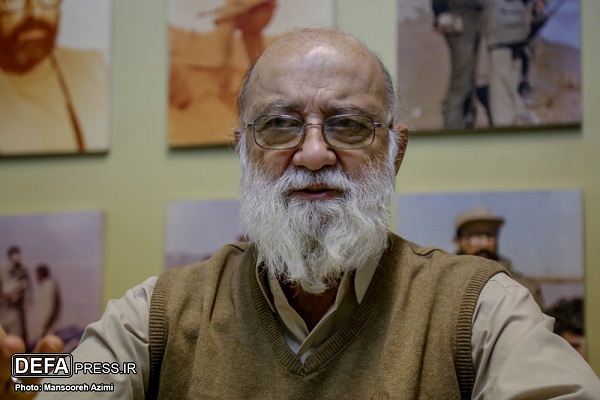 خبر درگیری و سقوط پاوه را چه کسی به امام رساند؟