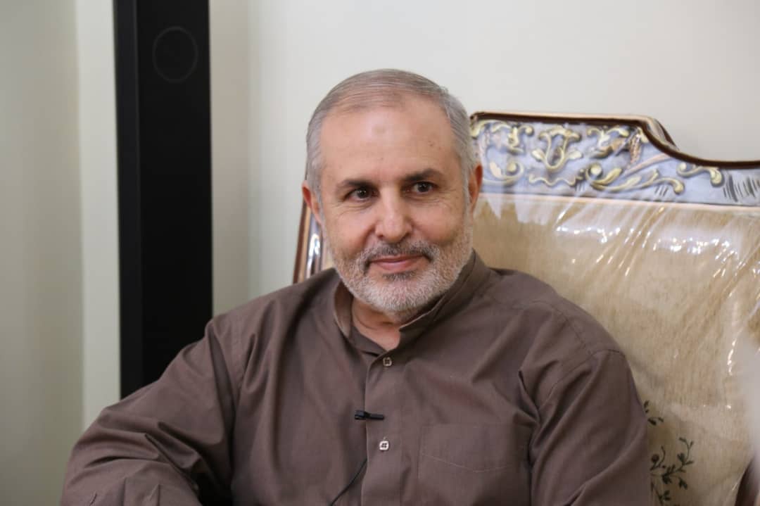 ۳ پارچ آب سهمیه روزانه ۱۰۰ اسیر/ ۱۸ ماه اسارت در یک اتاق بدون هیچ هواخوری ۳ پارچ آب سهمیه روزانه ۱۰۰ اسیر/ ۱۸ ماه اسارت در یک اتاق بدون هیچ هواخوری
