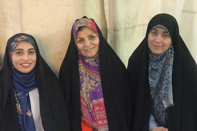 اسرا من را «اتم‌چی» صدا می‌زدند/ شهید لشکری از ازدواج‌مان خوشحال شد