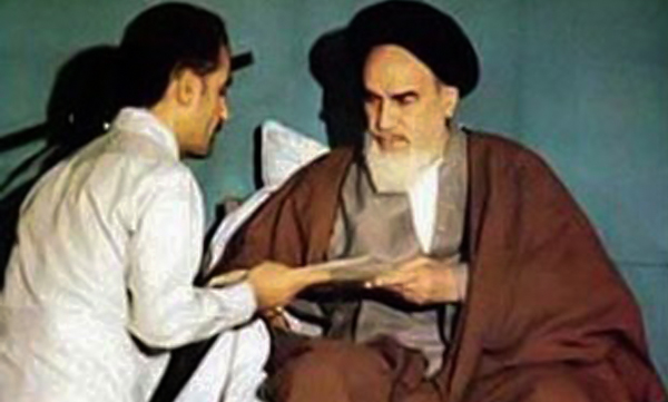 امام خمینی (ره): روحیه شهید «رجایی» از دستفروشی‌ تا ریاست جمهوری‌ تغییر نکرد