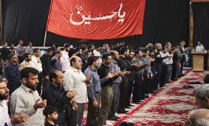 برگزاری مراسم عزاداری دهه اول محرم در گلزار شهدای بوشهر