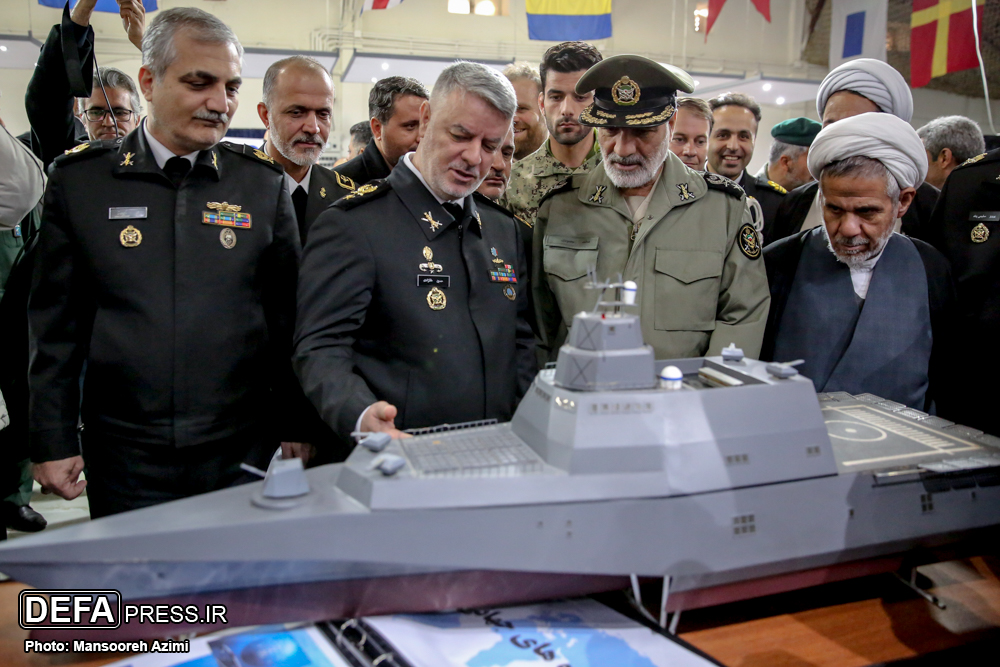 ساخت شناورهای تریماران از سال ۹۹ آغاز میشود/ نصب سامانه دفاع موشکی نقطه زن بر شناورهای تریماران ساخت شناورهای تریماران از سال ۹۹ آغاز میشود/ نصب سامانه دفاع موشکی نقطه زن بر شناورهای تریماران