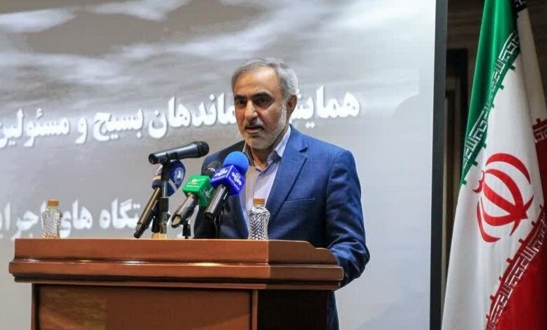 اغتشاشگران وسایل ارتباطی بدون نیاز به اینترنت داشتند/ بسیج اجازه نداد اغتشاشگران به وزارتخانهها تعرض کنند اغتشاشگران وسایل ارتباطی بدون نیاز به اینترنت داشتند/ بسیج اجازه نداد اغتشاشگران به وزارتخانهها تعرض کنند