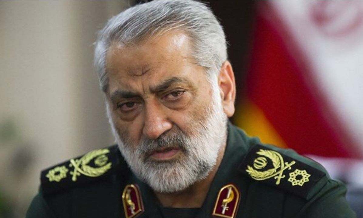شهیدان کاظمی و سلیمانی در اقتدار موشکی و نفوذ منطقه ای نقش مهمی داشتند شهیدان کاظمی و سلیمانی در اقتدار موشکی و نفوذ منطقه ای نقش مهمی داشتند